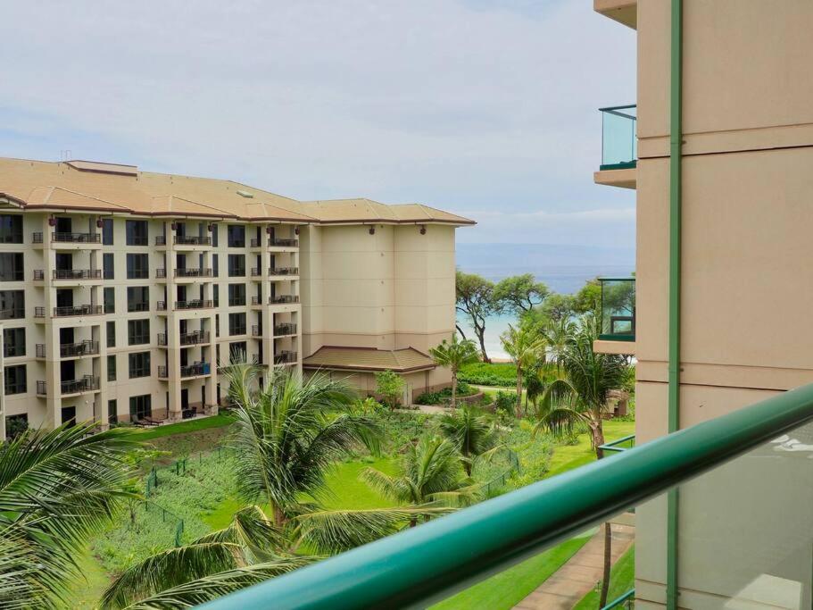 Ocean View One Bedroom At Honua Kai!! Lahaina Extérieur photo