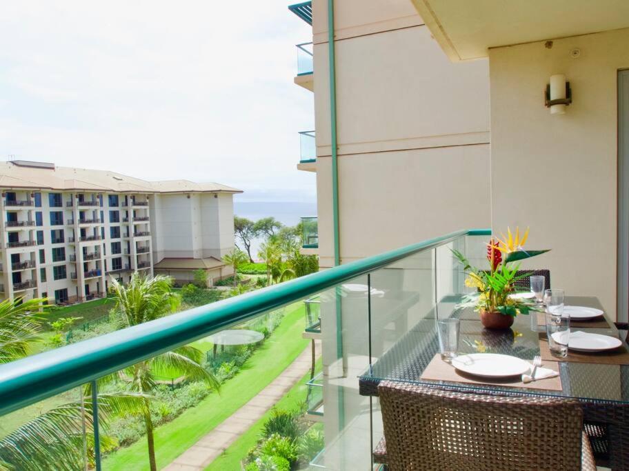Ocean View One Bedroom At Honua Kai!! Lahaina Extérieur photo